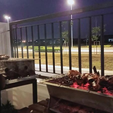 Prima Guest House - Puncak Alam Homestay Mus-Lim Friendly Bandar Puncak Alam Exterior foto